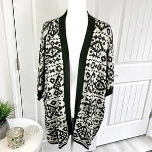 Altar'd State open front cardigan sweater women size S/M Aztec print black white